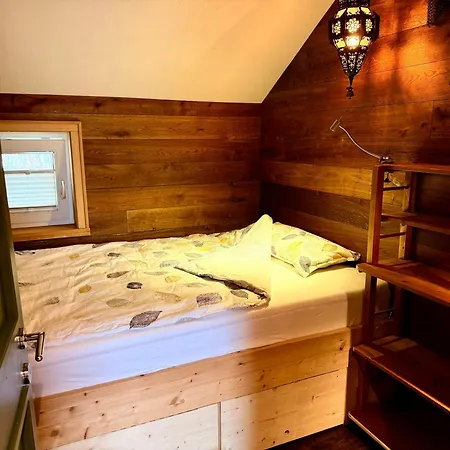 Apartment 123 Dachterrassen-wohnung Im Kuenstlerhaus - Naehe Bodensee Moeggers